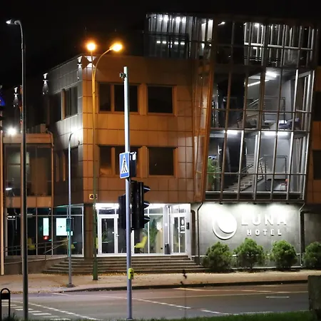 Luna Self Check-in Hotel 3*