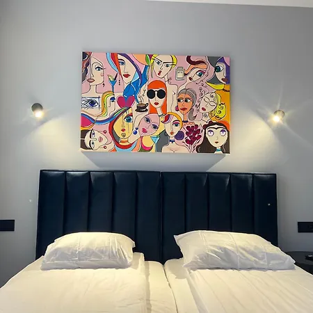 Luna Self Check-in Hotel 3*