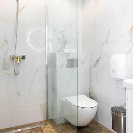 Luna Self Check-in 3* Klaipėda