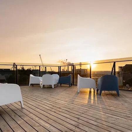 Luna Self Check-in 3* Klaipeda
