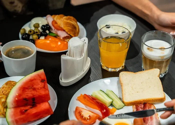 Luna Self Check-in Hotel